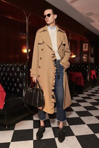 00017-MICHAEL-KORS-resort-20.thumb.jpg.d197757273c55c59b198e9a13b0b95ea.jpg