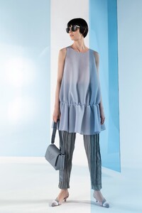 00020-Emporio-Armani-Resort-2020.thumb.jpg.009f838ecb4a94293d325fa30efe4df5.jpg