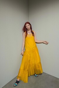 00020-Rochas-Resort-2020.thumb.jpg.39c64f2a7247515c313fca1c7e25a997.jpg