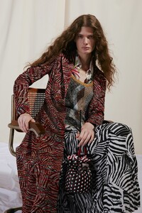 00022-Missoni-Resort-SS20.thumb.jpg.b8f9284b306f145be26a93943ab5e318.jpg