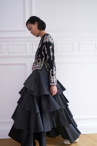00026-Giambattista-Valli-Resort-2020.thumb.jpg.5f55458fb40de0b1ac69df0cecff0d72.jpg