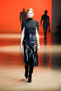 00027-CUSHNIE-FALL-2019-READY-TO-WEAR.thumb.jpg.0d42f4f8dc2618db69baf7aa139c93de.jpg