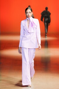 00030-CUSHNIE-FALL-2019-READY-TO-WEAR.thumb.jpg.a38e8fd42edaf3cea66f95569caacddd.jpg