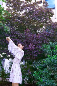 00031-Giambattista-Valli-Resort-2020.thumb.jpg.4cbc0fc3f19352aac9b812fd141a0969.jpg