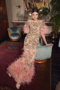 00032-marchesa-resort-20.thumb.jpg.028dc0b2d937dc909f8971da826f4a9f.jpg