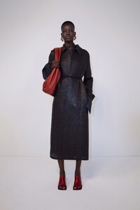 00033-BOTTEGA-VENETA-RESORT-20.thumb.jpg.12b2923da09d85fec606d37fba2b69ad.jpg