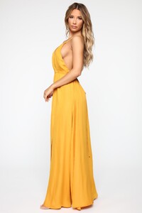 05-03-19_Studio_3_MA_08-17-55_4_S14306_Mustard_0560_KL.jpg