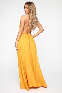 05-03-19_Studio_3_MA_08-18-01_4_S14306_Mustard_0565_KL.jpg