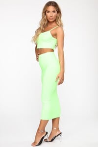 05-07-19_Studio_2_MA_10-28-02_52_KST4125_NeonGreen_CC_29364_JK.jpg