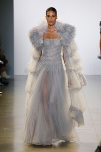 106921545_00014-CONG-TRI-2019-READY-TO-WEAR.thumb.jpg.5dc5dd115f261e0d95fec0c57fbdfb47.jpg