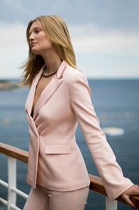 106969132_toni-garrn_17052019p_23.jpg