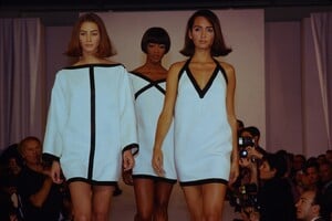 1072041141_isaac-mizrahi-ss-1990-christy(2).thumb.jpg.8eb64eee16dd6dbfd79acdacec6dbc98.jpg