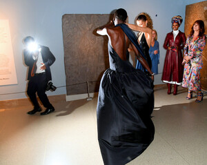 Alek+Wek+CFDA+Fashion+Awards+Cocktails+ieJ0V6wTCYzx.jpg