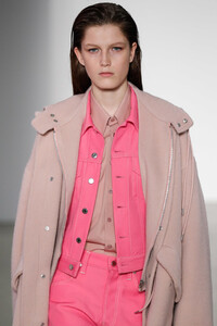 113822249_HelmutLangRunwayFebruary2019NewYorkrfdFBLf_Aw-x.thumb.jpg.ad87bf4819edcc8b8de330f942ebc54a.jpg