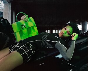 1146632-800w.thumb.jpg.1f9d29f2ba3e5b870a6ad3a84b3aff1e.jpg