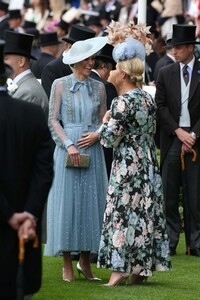        kat180619BZNimage118.jpg