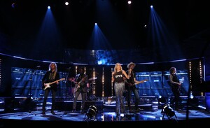         lil130619BZNimage110.jpg
