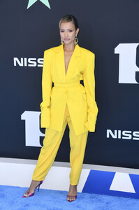 Karrueche+Tran+2019+BET+Awards+Arrivals+OXI7YCmo5xQx.jpg