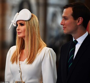 14313176-7099943-image-m-40_1559580560673.thumb.jpg.08d98d60ac4b0d658c0b23449bc17e7a.jpg