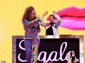 14538832-0-Wow_Ella_was_joined_by_DJ_Sigala_on_stage_at_London_s_Wembley_st-a-55_1560016100923.jpg