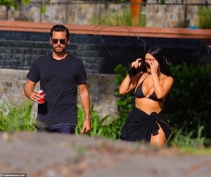 15042302-7163715-Friends_Scott_Disick_was_on_hand_for_the_family_fun_and_wore_a_d-a-13_1561049595616.jpg