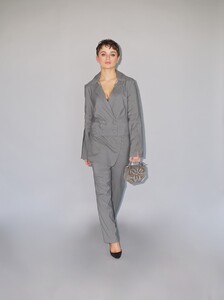          kin080619BZNimage11.jpg