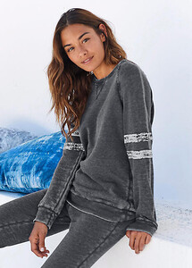 bench-washed-out-sweatshirt~69468027FRSP.jpg