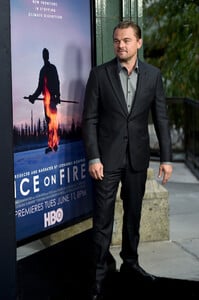 Leonardo+DiCaprio+LA+Premiere+HBO+Ice+Fire+CUdCasX95MTx.jpg