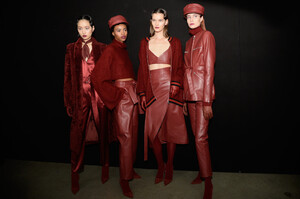 Sally+LaPointe+Backstage+February+2019+New+ZKgwAfF1eWGx (1).jpg