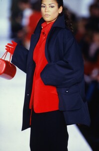 192134590_veronica(4).thumb.jpg.988f2f2d35f4616c3646074f9e2fcf42.jpg