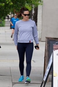         gar150619BZNimage7.jpg