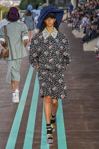 1969481423_RocioMarconi.thumb.jpg.b61a77a89a814fbb4df12accc76ec1fe.jpg