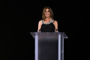 Carine+Roitfeld+CFDA+Fashion+Awards+Show+Jpdjo9Qc89tx.jpg