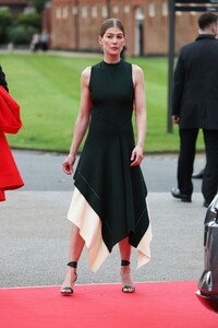         pik110619BZNimage105.jpg
