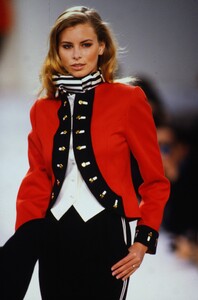 2102779389_bil-blass-fw-1994-niki(8).thumb.jpg.7735e562c69f2ccc6952222f4649e2d5.jpg