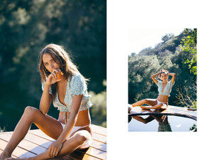 21SS19Lookbook.thumb.jpg.d688234ee601ffef901f8cfad094c24a.jpg