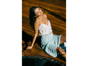 24SS19Lookbook.thumb.jpg.772bcb973575b74739e5b55a575dc8cb.jpg