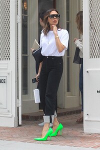         bec140619BZNimage10.jpg