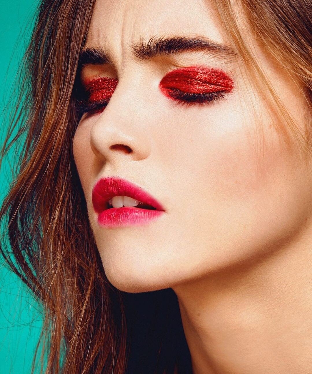 https://www.bellazon.com/main/uploads/monthly_2019_06/414208709_EmilyBarbe545.jpg.bd3d75dc164286d660c2aba75498a338.jpg