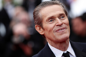 Willem+Dafoe+Le+Belle+Epoque+Red+Carpet+72nd+FFMDKBBMeROx.jpg