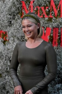         hol120619BZNimage119.jpg