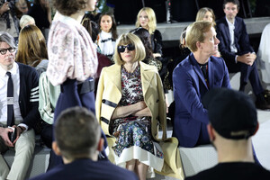 Anna+Wintour+Louis+Vuitton+Cruise+2020+Fashion+5jdWfyimzBTx.jpg