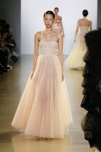 481089173_00019-CONG-TRI-2019-READY-TO-WEAR.thumb.jpg.774fe015295f393550f7b63cc29ffac0.jpg