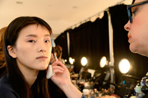 533922587_SallyLaPointeBackstageFebruary2019NewUl_ponZUohVx.thumb.jpg.e33a8554041db1643027df4d41009d9d.jpg