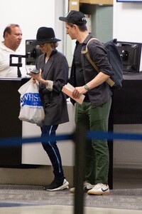          nao080619BZNimage107.jpg