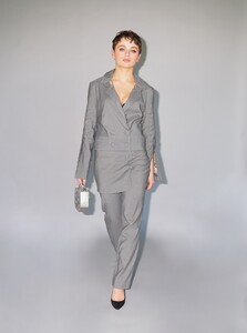          kin080619BZNimage8.jpg