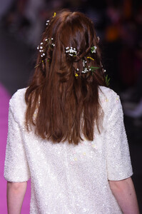 902539754_LanyuRunwayFebruary2019NewYorkFashionienl0dtZ0GUx.thumb.jpg.abac6151ae97daac8772df8010f5ee0c.jpg