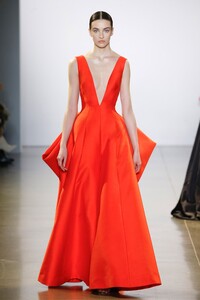 914358026_00042-CONG-TRI-2019-READY-TO-WEAR.thumb.jpg.b1ca79d7a7d89408722b055ff6125aad.jpg