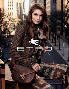 Etro-Fall-Winter-2019-Campaign02.jpg