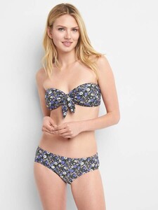 Gap-Tie-Bandeau-Bikini-Top.thumb.jpg.9b6c4993d9aeeda536a23dc7bcb30ac0.jpg